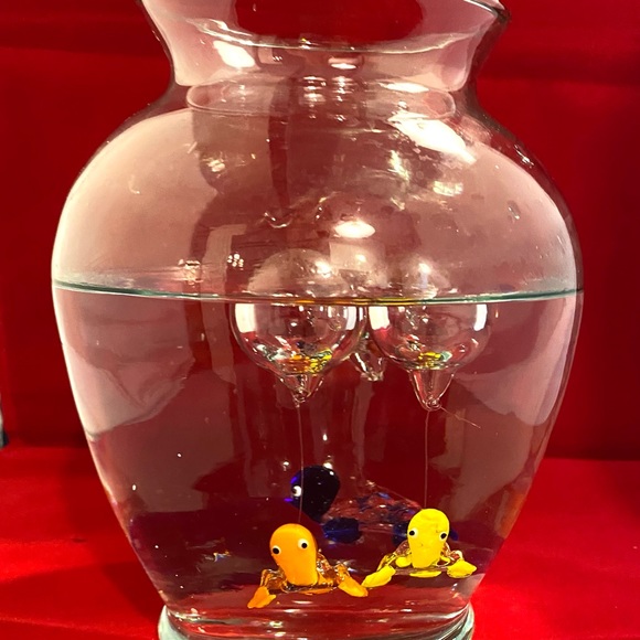 Floating Turtles - Picture 7 of 8